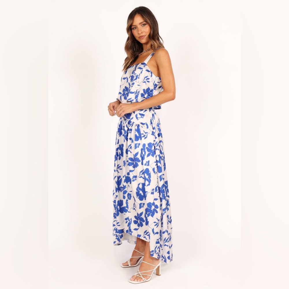 Petal & pup satin floral two piece skirt set nwot - Picture 3 of 5